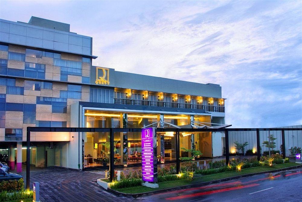 Quest Hotel Simpang Lima - Semarang By Aston Zewnętrze zdjęcie