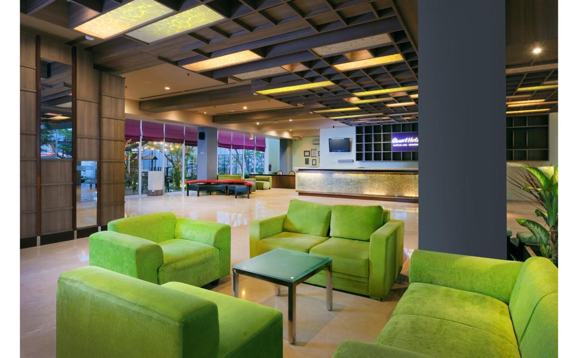 Quest Hotel Simpang Lima - Semarang By Aston Zewnętrze zdjęcie
